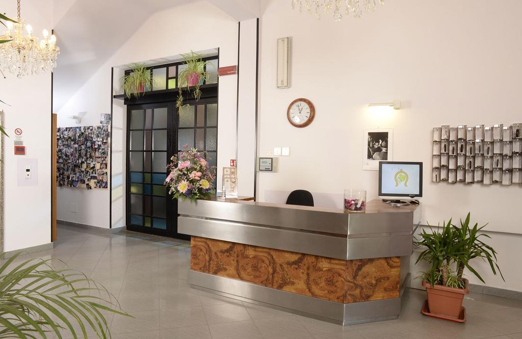 Hotel Ciondolo D'Oro Rimini Dış mekan fotoğraf