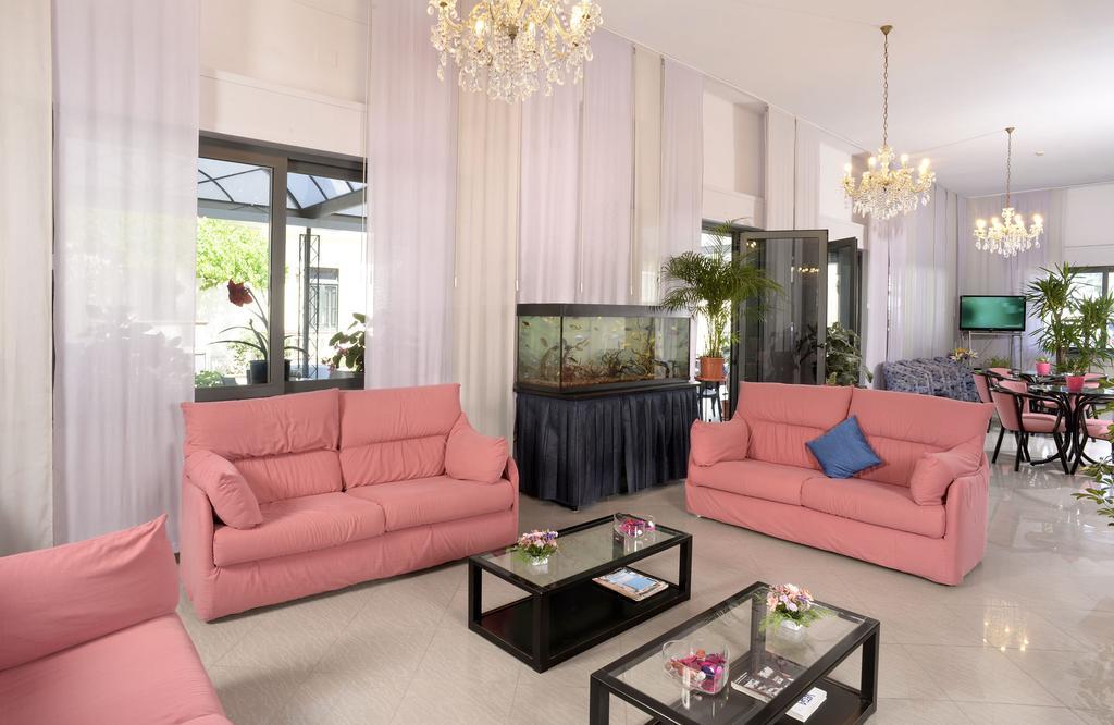Hotel Ciondolo D'Oro Rimini Dış mekan fotoğraf